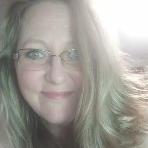 Meet your Posher, Teresa